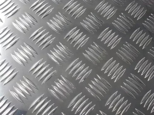 1050 1060 5052 4.5mm prägte starke karierte Platten-Aluminiumplatte Blatt-Aluminiumschritt-Platte
