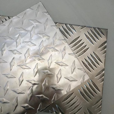 1050 1060 5052 4.5mm prägte starke karierte Platten-Aluminiumplatte Blatt-Aluminiumschritt-Platte